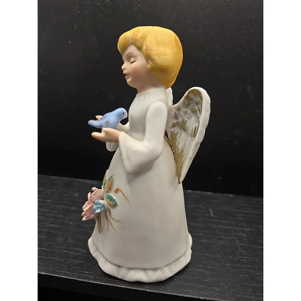 Vintage‎ HOMCO Angel W/ Flowers Holding Blue Bird Porcelain Bell Figurine Bisque